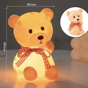 Tượng Gấu có đèn sáng NHỰA CỨNG (có kèm dây cổ).