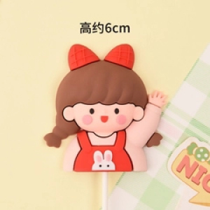 Tượng nhựa dẻo loại dày-bé gái nơ đỏ giơ tay.