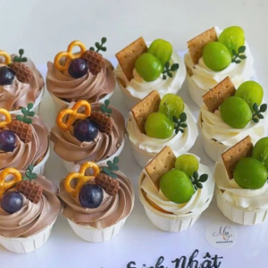 Hộp 200 lá thanh hương (chất liệu kẹo đường) mix 2 size 2.5cm và 3.5cm