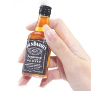 rượu trang trí bánh - Jack
